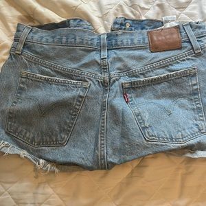 levis shorts size w29